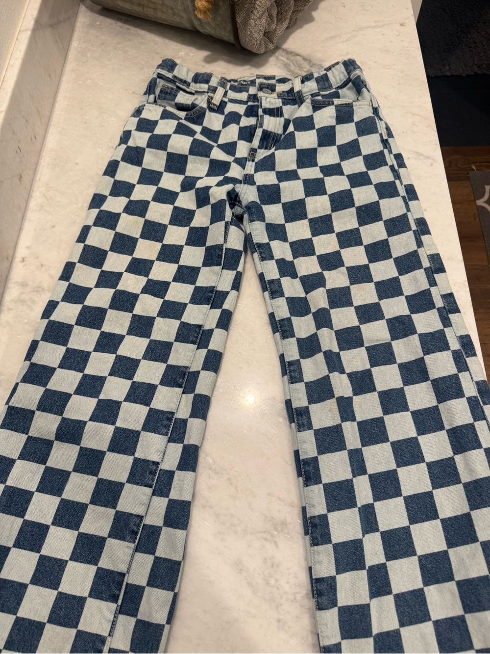 Old Navy Checkerboard wide leg baggy Jeans – Blue/White